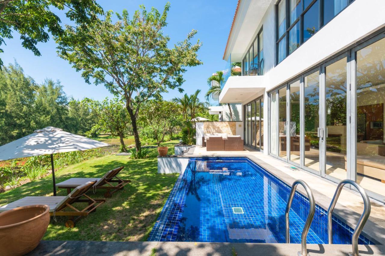 Emblem Sea 2 Bedroom Villas Da Nang Exterior photo