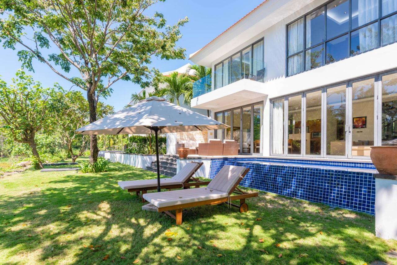 Emblem Sea 2 Bedroom Villas Da Nang Exterior photo
