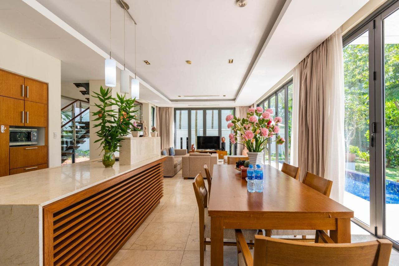 Emblem Sea 2 Bedroom Villas Da Nang Exterior photo